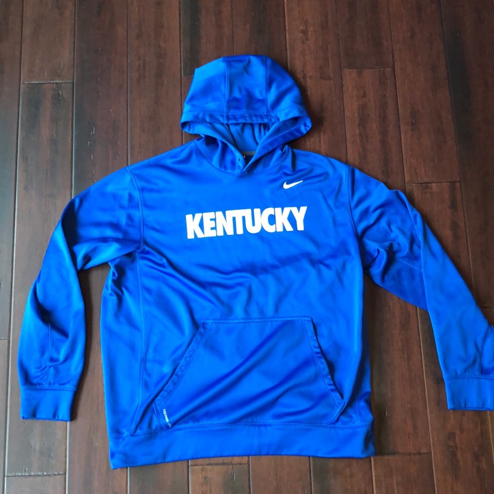 University of Kentucky Wildcats therma-fit Nike hoodie XL.